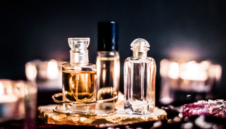 Fragrance Intemporelle : Les Meilleurs Parfums Longue Durée pour Toutes les Occasions