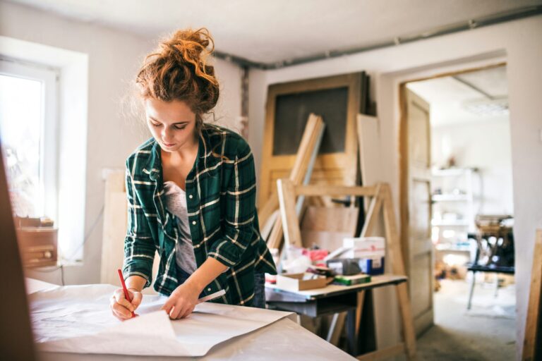 Choses inattendues sur la rénovation de maison que j’ai apprises en faisant moi-même.